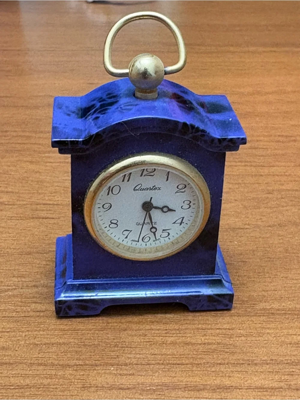 Miniature purple marbled desk clock/travel clock with gold accents